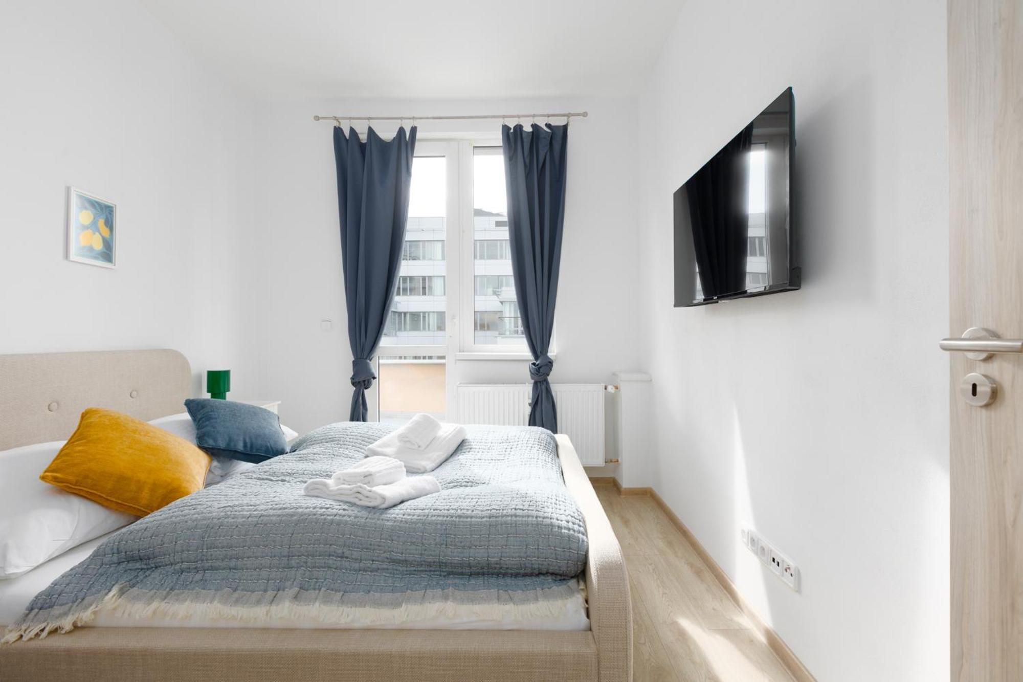 Appartamento 2 Bedroom With A Terrace Near The Metro *